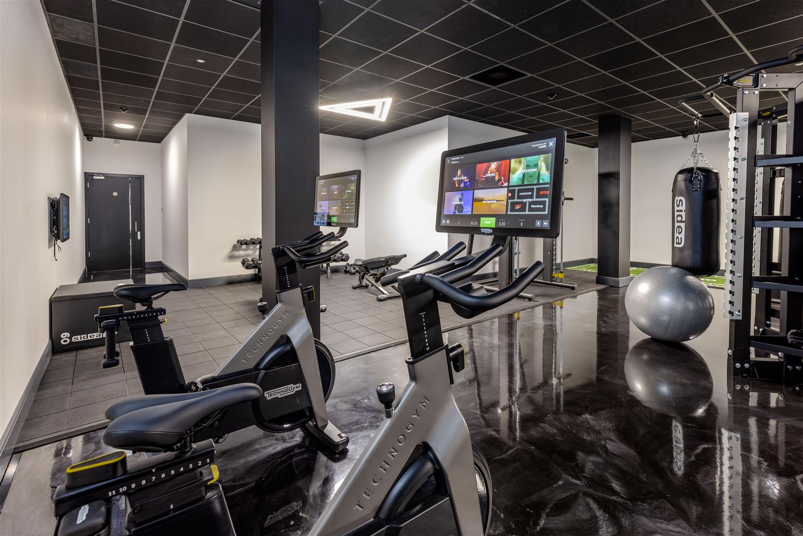 1 bed property in Capital Drive, Milton Keynes